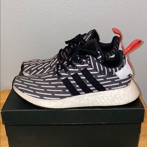 AdIdas NMD R2 PK